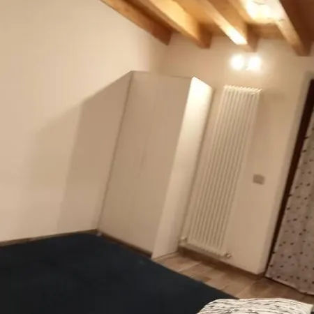 La Divina Pietra Carnola