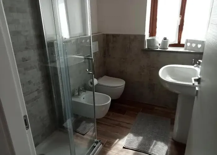 La Divina Pietra Bed & Breakfast Carnola