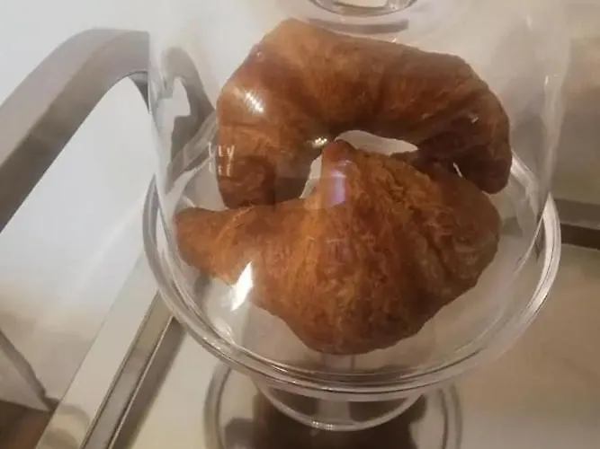 La Divina Pietra לינה וארוחת בוקר Carnola